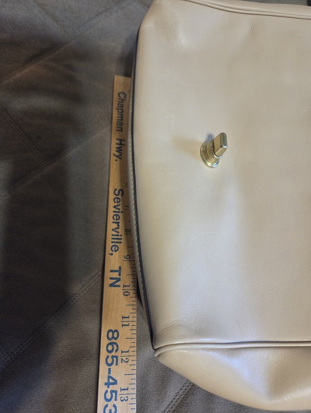 Coach Legacy Romy Pebbled Leather Shoulder Bag in Camel Beige with Flaw. - Picture 6 of 14